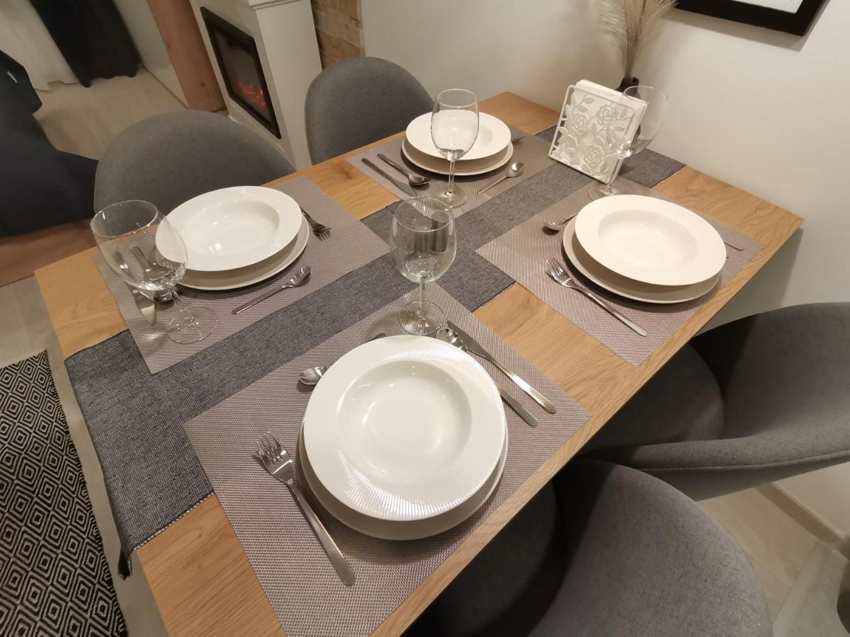 Sans Lux Apartman N42 Milmari コパオニク エクステリア 写真
